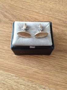 Cufflinks