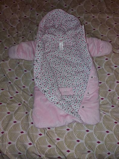Baby carseat/buggy snuggle wrap