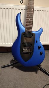 Sterling by Music Man Majesty 100