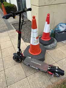 E scooter