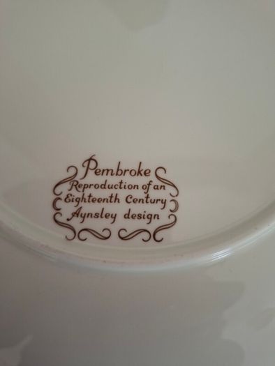 Aynsley Cake / Serving plate