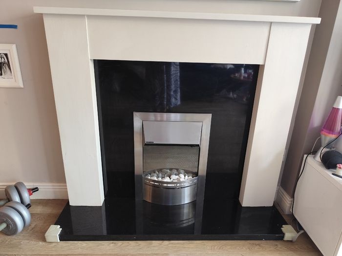 Fire place with heater
