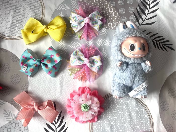 Hairbows   LOTS