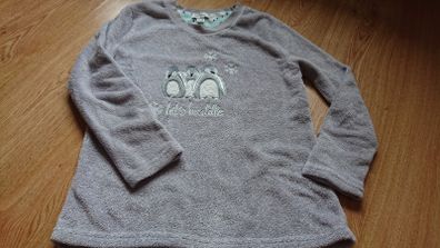 Penguin Pyjamas Top. Size 8