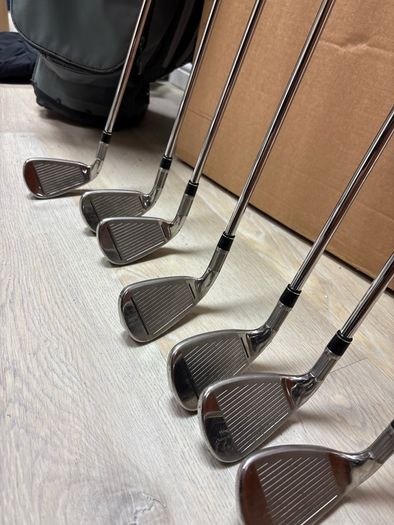 Taylormade M4 Irons 4-PW