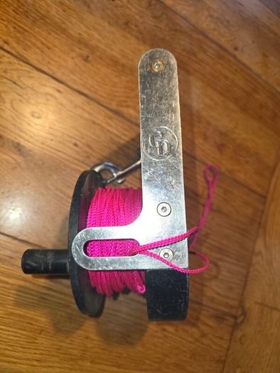 Custom divers 70m ratchet reel.