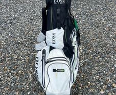 Golf bag (no clubs)