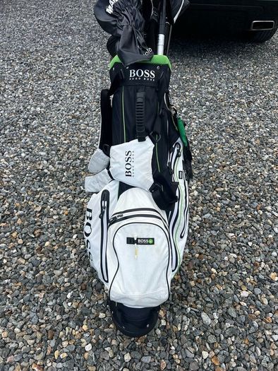 Golf bag (no clubs)