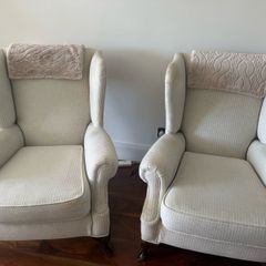 Pair of Queen Anne armchairs