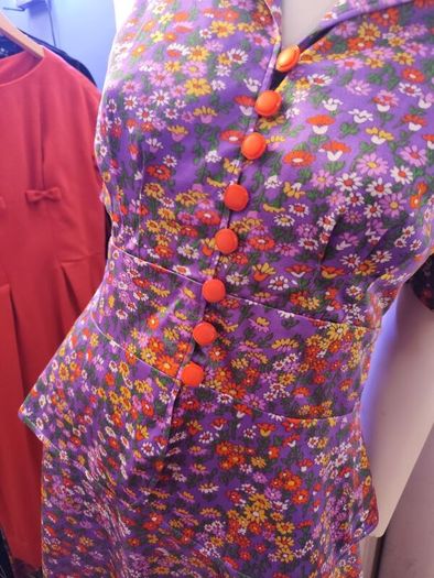 Super Cute 1970s Vintage Two Piece Peplum