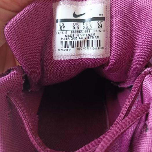 Nike trainers shoes 5.5 in UK 38.5 eur in purple colour As new!!!