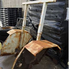 Roll Bar and Mudguards
