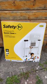Safety gate
