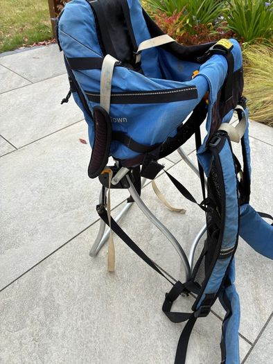 hiking baby carrier