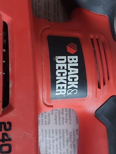 Black & Decker Sander, Model KA320E, working great and in Excellent condition
