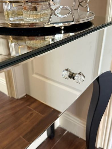 Mirrored console table / dressing table