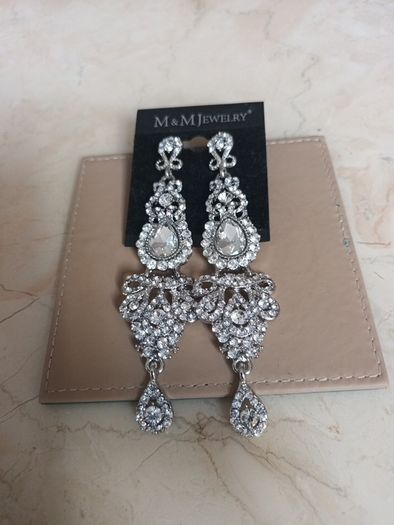 Selection  Of Earrings   - Different Styles & Colours - Costume   Jewellery
