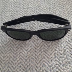 RAY BAN New Wayfarer