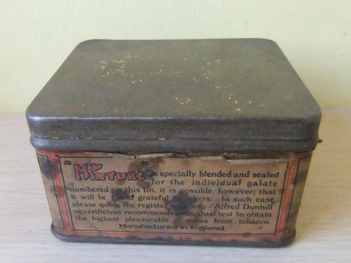 Old Dunhill Tin