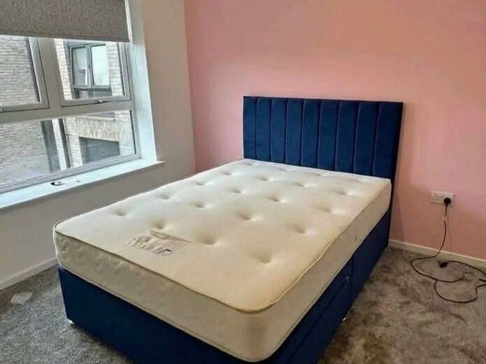 Double beds in many colors