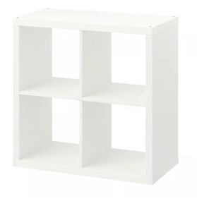 2 White Ikea Kallax units (2x2)