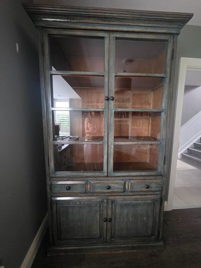 Beautiful Large Glass Display Cabinet / Press  St