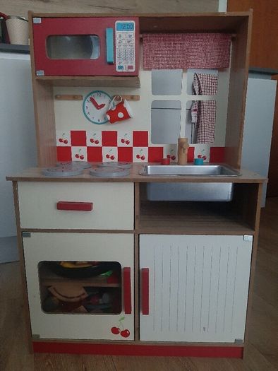 Mini Child's play Kitchen