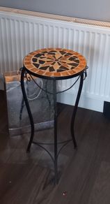 Plant table