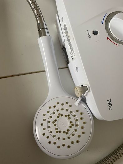 Triton T90sr shower