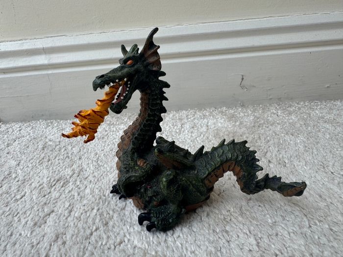1999 Papo Fire Breathing Dragon Figure Medieval Fantasy Toy Vintage approx. 3.5'' Used Please look at the pictures