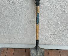garden spade