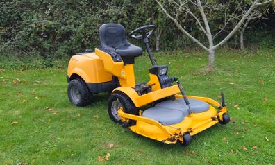 Stiga Park Royal Ride On Mower