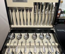 Silver Plated 24 Piece Cutlery Set - Celtic