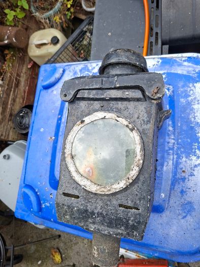 Large Old Railway Signal Lamp with Internal Oil Burner, Postage or Collection is always welcome