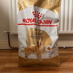 Royal Canin Golden Retriever 12kg bag opened