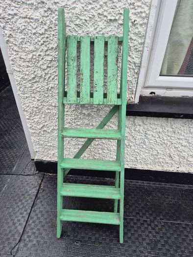 Vintage folding 4 step  painted solid wooden ladder