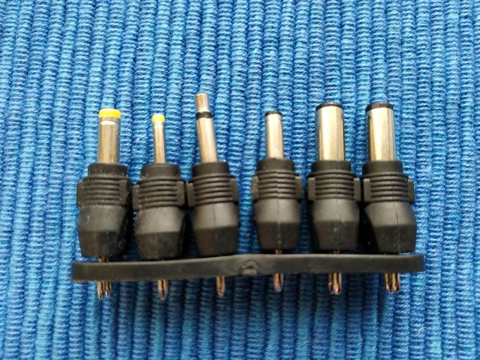 AC Power Connectors