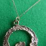 Vintage 9ct Gold 375 Claddagh Pendant on 19-Inch Chain Image 8