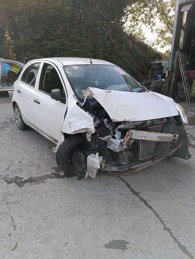 Breaking nissan Micra 2014 petrol