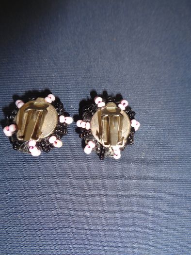 Vintage Beaded Necklace and Clip On Earrings for Sale