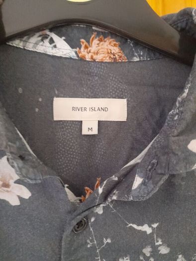 mans River island  shirt size medium