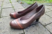 Clarks brown high heel shoes UK6.5/EU40