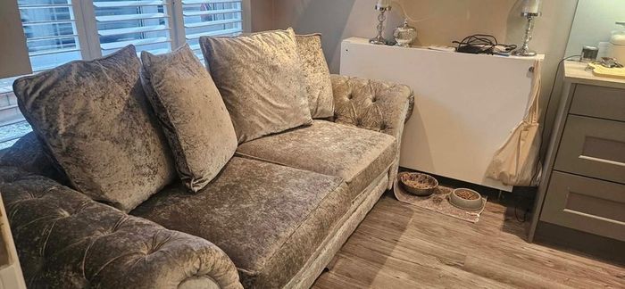 3 seater sofa excellent condition