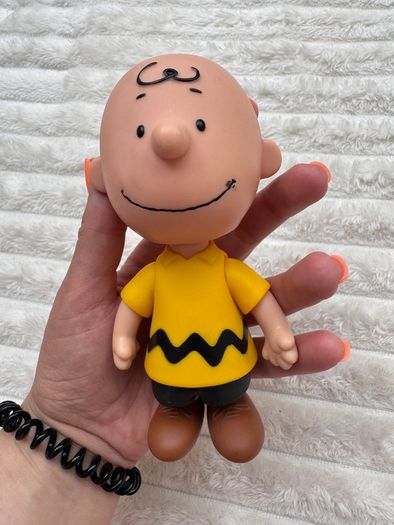 Fandom Box Classic Charlie Brown approx. 15 cm. Used Please see photos
