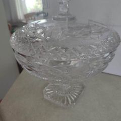REAR  vintage GALWAY trinity knot  large Vintage Cut crystal pedestal bowl, heavy lead crystal and lid