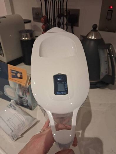Brita Filter Jug and new water filter