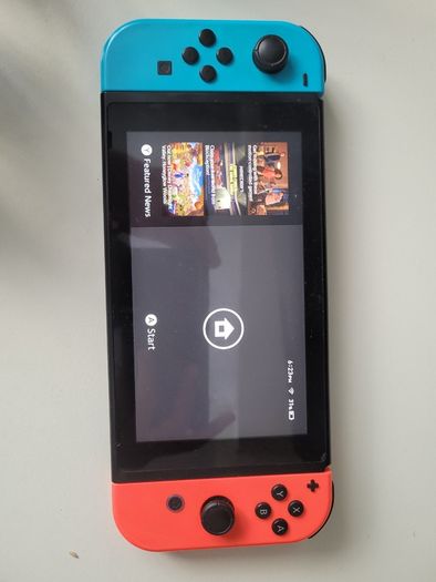 Nintendo Switch red/blue (used)