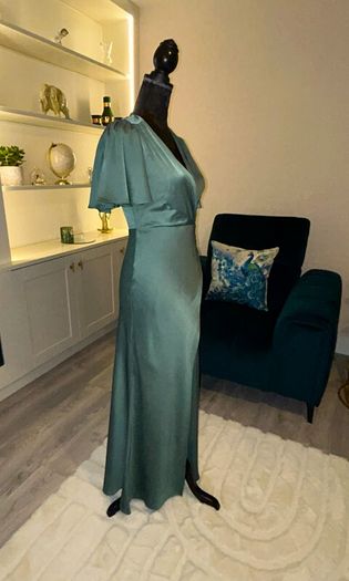 Stunning Ladies Forever New Maxi Dress. Size UK 6 / EU 34