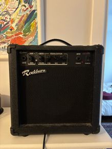 Guitar amp