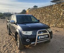 Mitsubushi l200